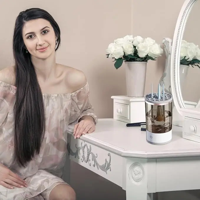 Pulitore Automatico Pennelli per Trucco esspyluxe.com