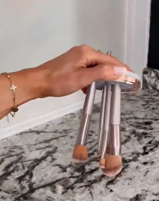 Pulitore Automatico Pennelli per Trucco esspyluxe.com